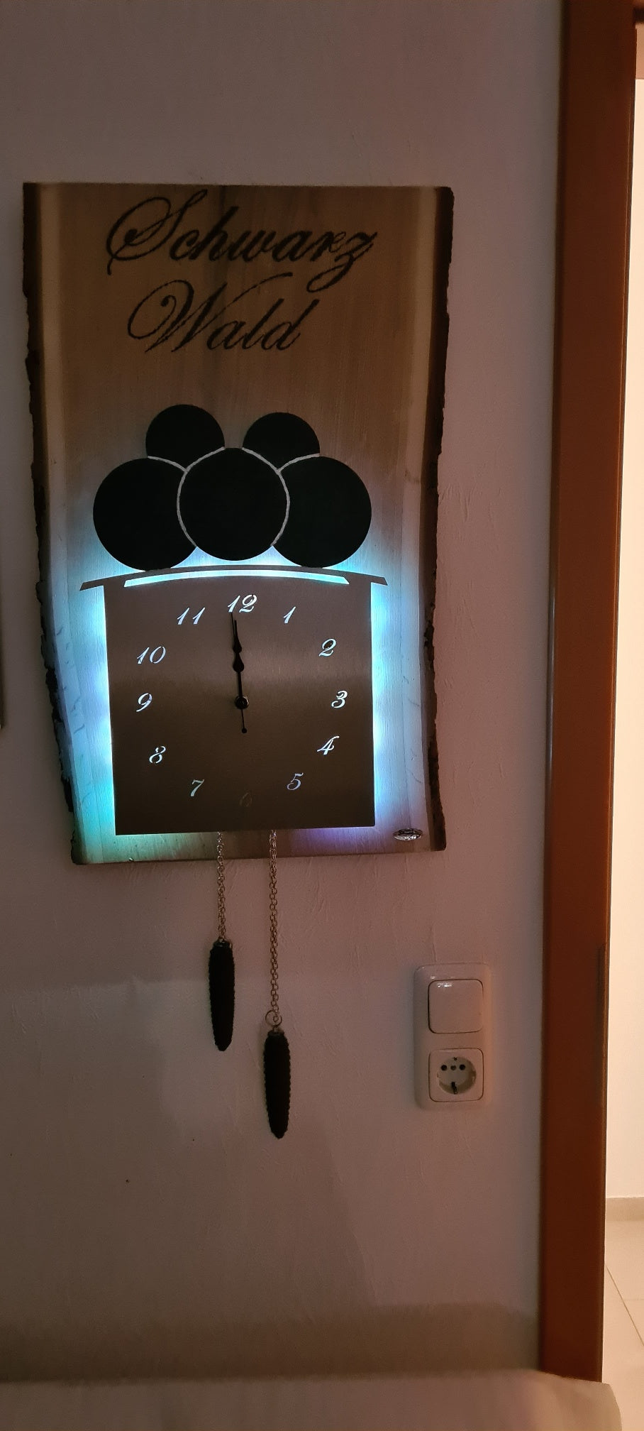 Wandbild mit Uhr, LED - Schwarzwald Design