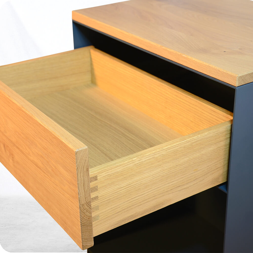 Kaminholzregal mit Schublade aus 3 mm Stahl pulverbeschichtet, Massivholz