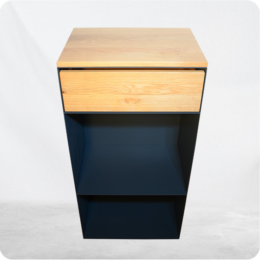 Kaminholzregal mit Schublade aus 3 mm Stahl pulverbeschichtet, Massivholz