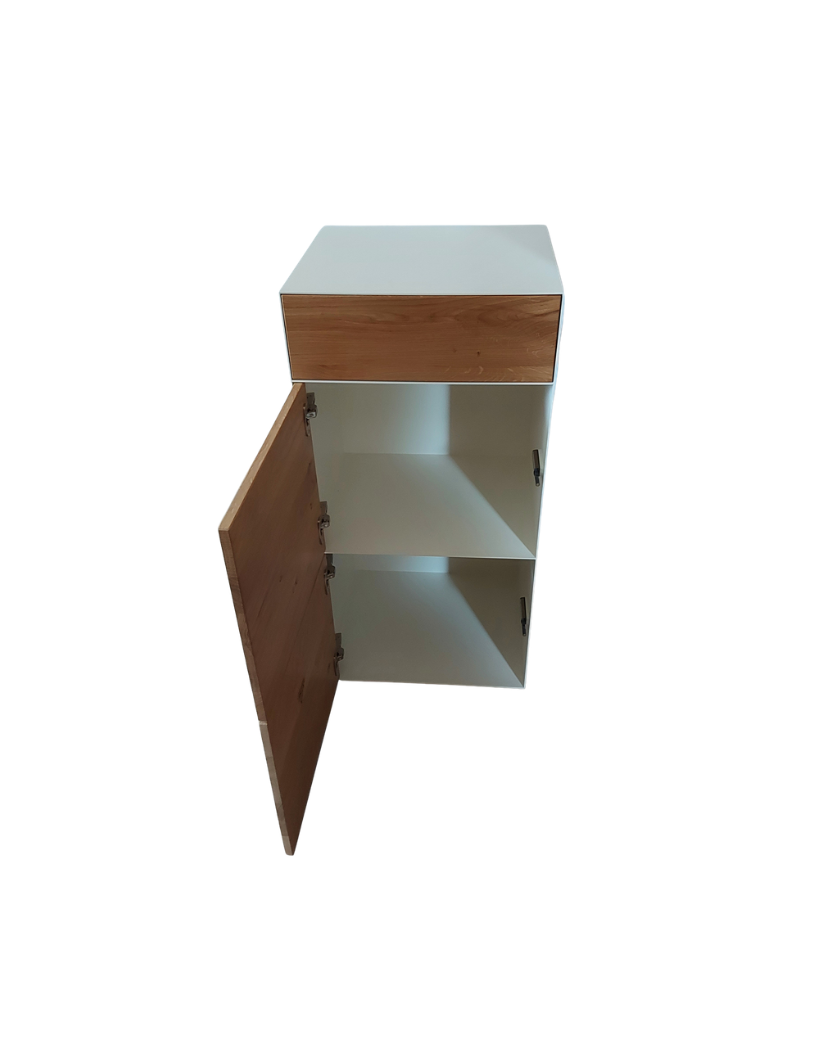Wohnzimmerschrank "Christoph" in Weiß und Massivholz Wildeiche