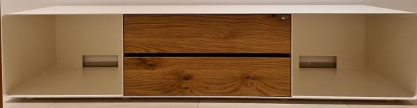 TV Lowboard mit Massivholz-Schubladen und Rückwand